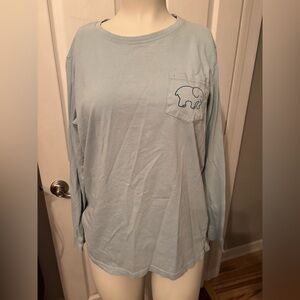 Ivory Ella elephant T-shirt M